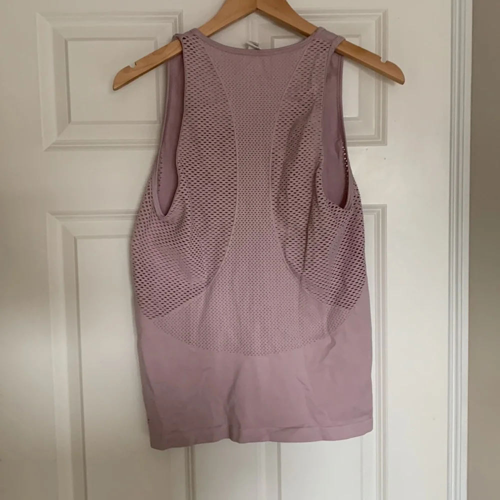 Fabletics Tank - Picture 2 of 3